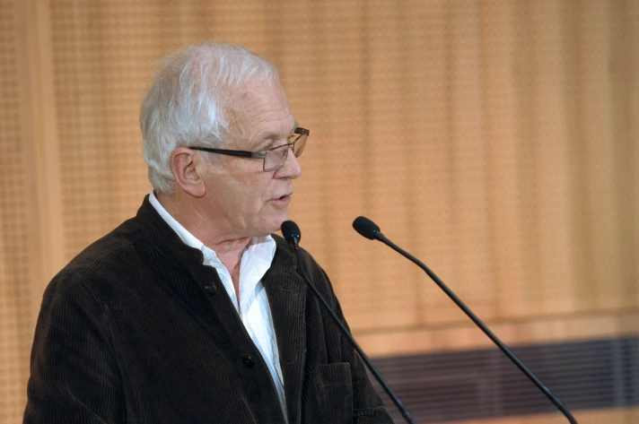 Germain Viatte megnyitóbeszéde a Ludwig Múzeumban Reigl Judit kiállításán