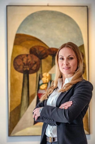Soós Éva, a Kálmán Makláry Fine Arts Galéria vezetője